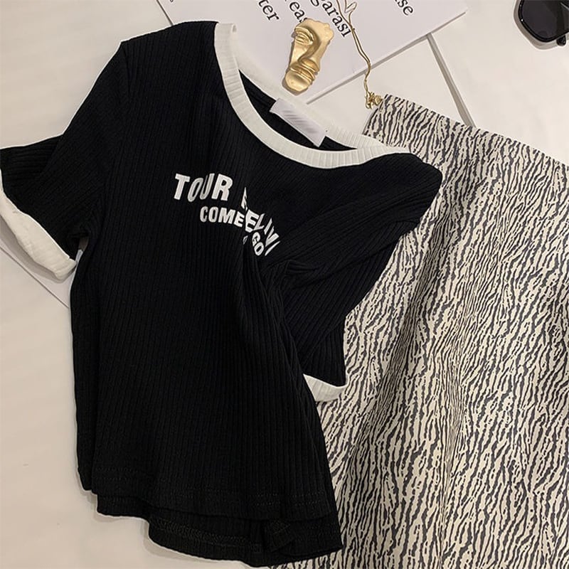 ゆったり感アップ ファッション アルファベット Tシャツ カットソー<ins-3077>