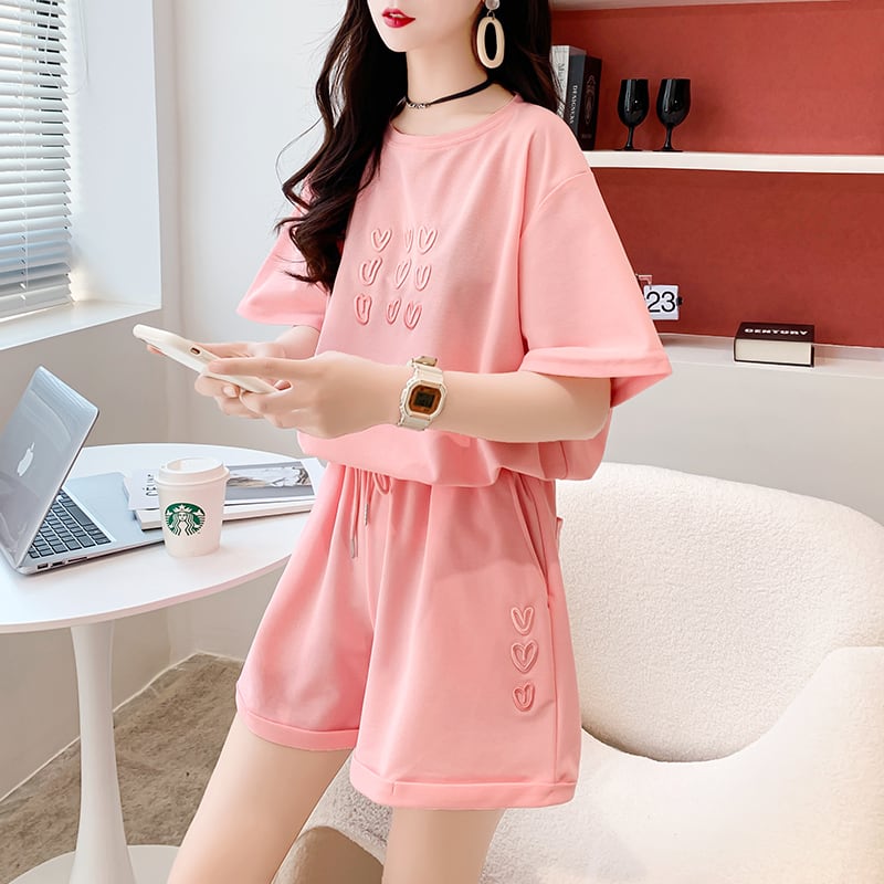 売り切れ必至 上質 カジュアル ルーズ 半袖Tシャツⅹパンツセット全3色 <ins-8234>