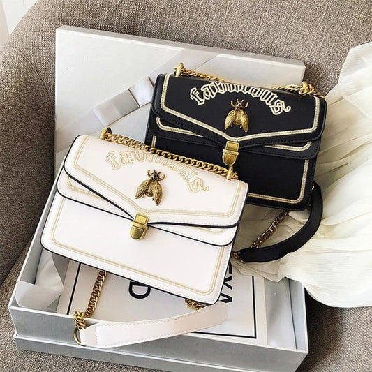 スタイリッシュ お値段以上 刺繍 5色選択可 メッセンジャーバッグ<ins-2318>