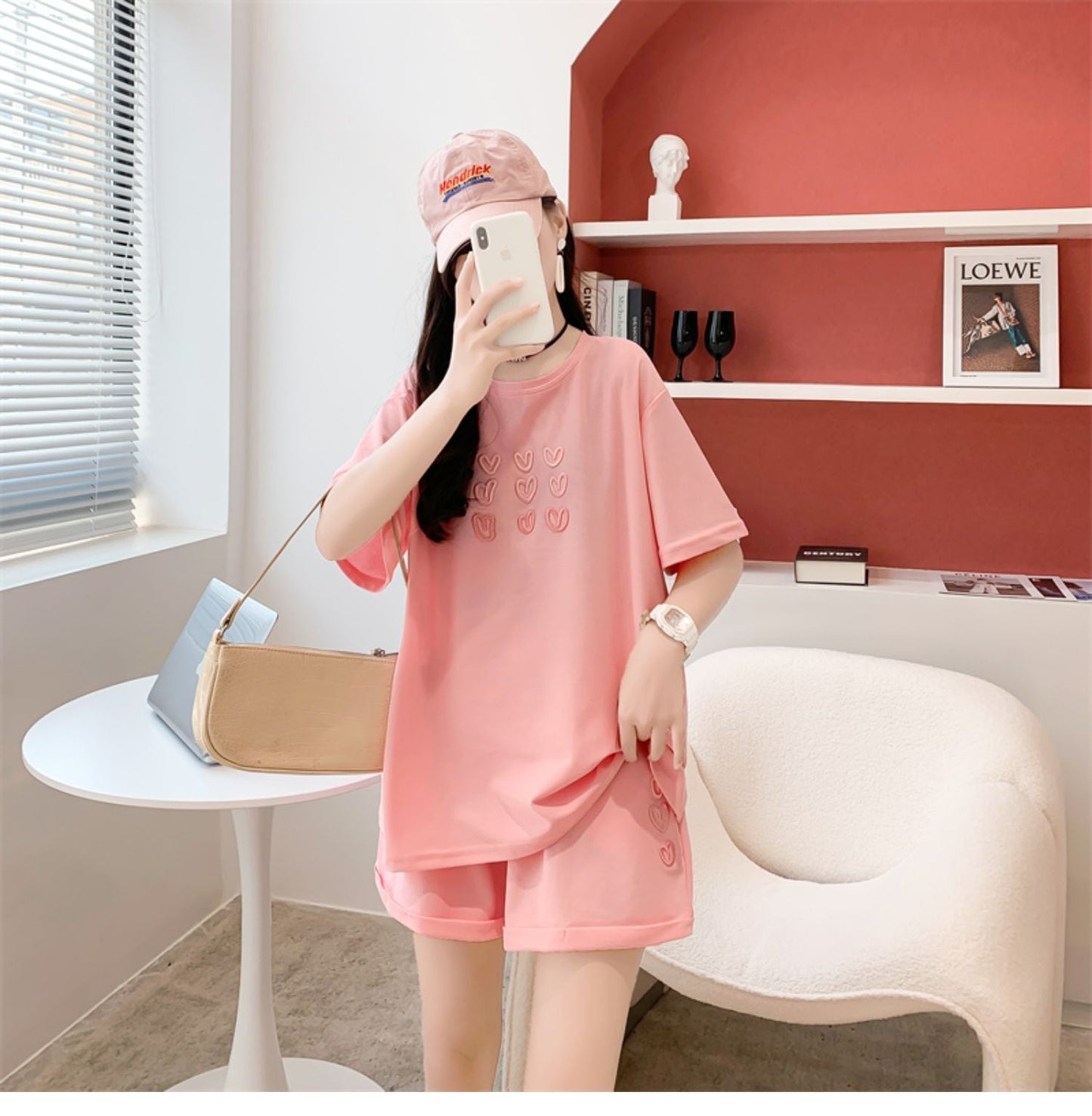 売り切れ必至 上質 カジュアル ルーズ 半袖Tシャツⅹパンツセット全3色 <ins-8234>