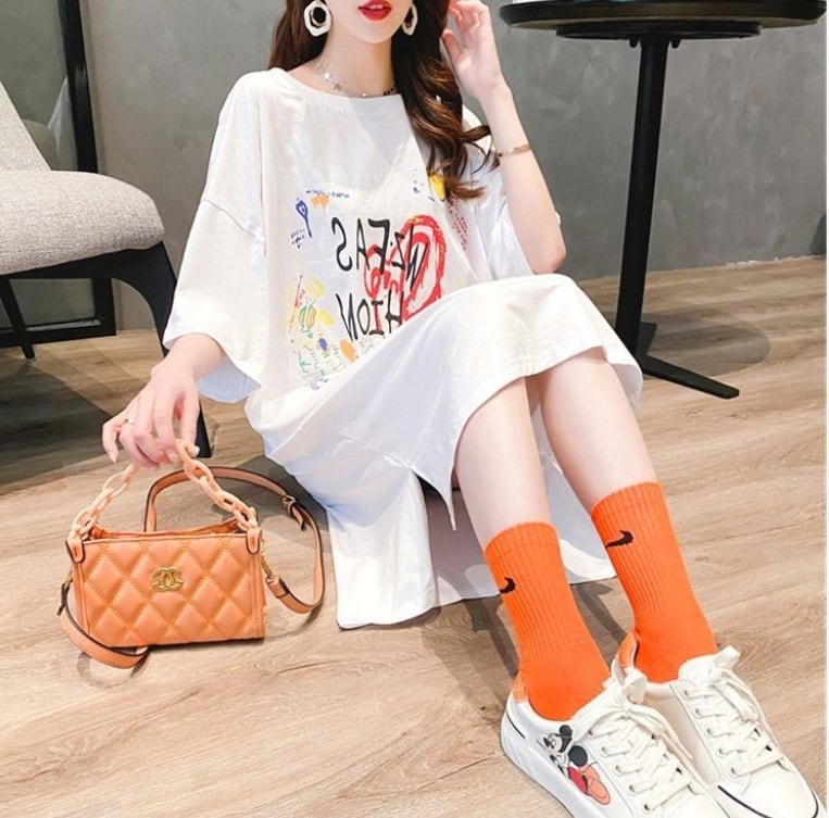 好感度UP カジュアル ゆったりロング丈 切り替え 三色 半袖Tシャツ<ins-8166>