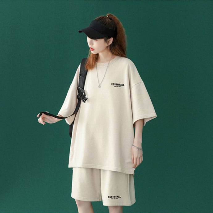 【半額セール】早い者勝ち 男女兼用 半袖Tシャツⅹパンツセット全4色<ins-6549>