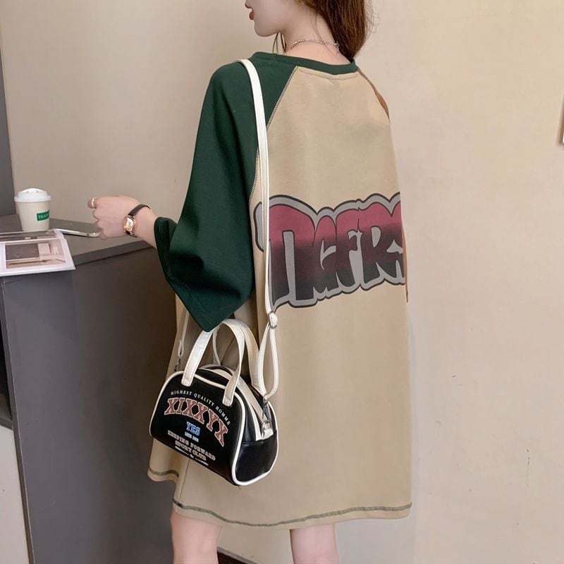 話題沸騰中 お勧めカラーマッチング ビッグロゴ ゆったり 半袖Tシャツ<ins-8350>