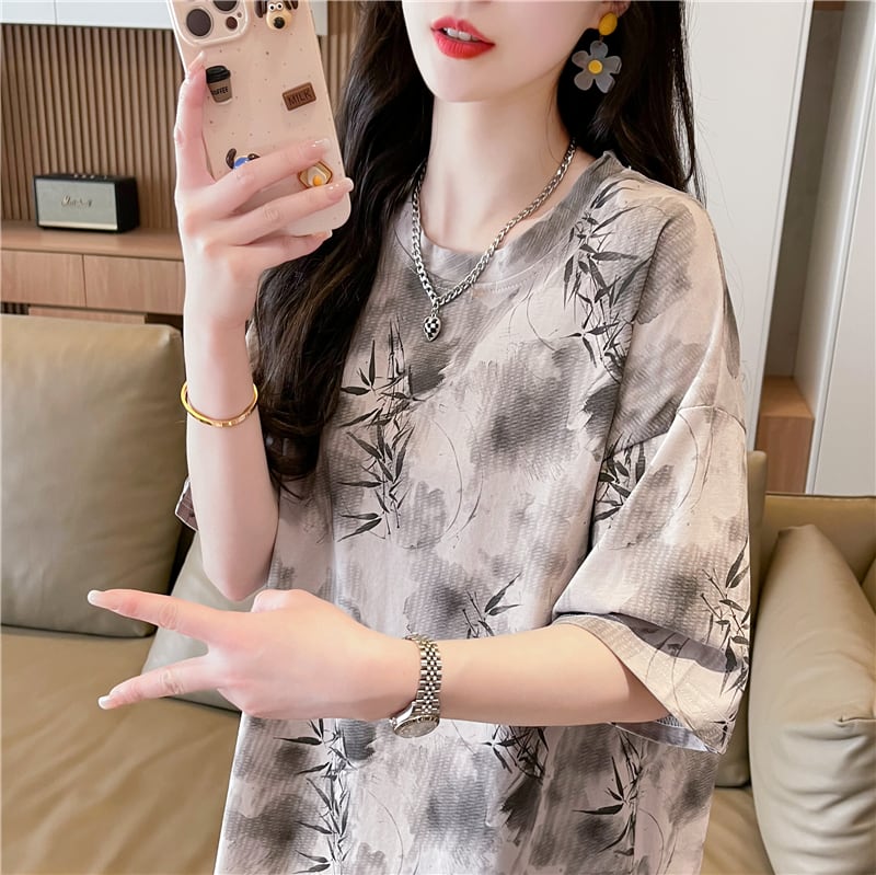 新商品 オシャレ度満点 高級感溢れる 2色選択可 Tシャツ カットソー<ins-8277>