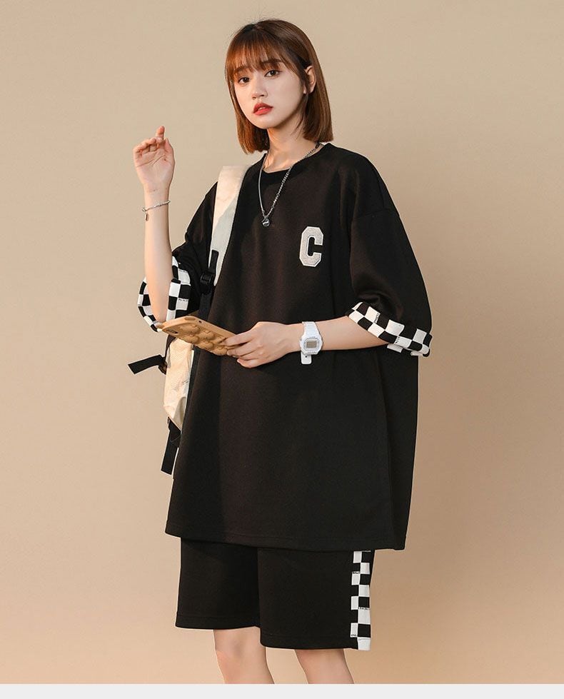 超人気 ルーズ 切り替え 半袖Tシャツⅹパンツセット全2色 <ins-8209>
