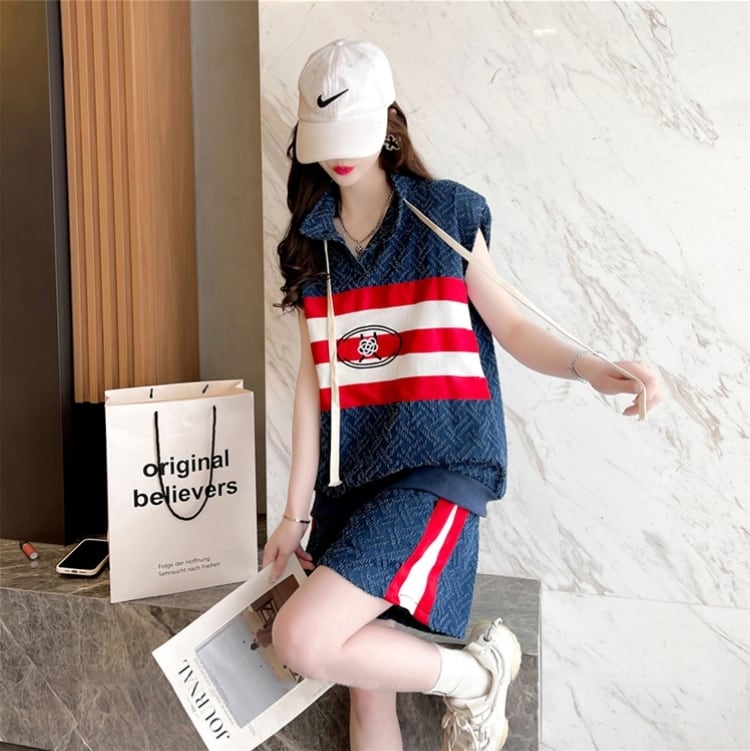 【半額!期間限定!!】絶対流行 個性派 デニム 切り替え 半袖Tシャツⅹパンツセット<ins-8468>