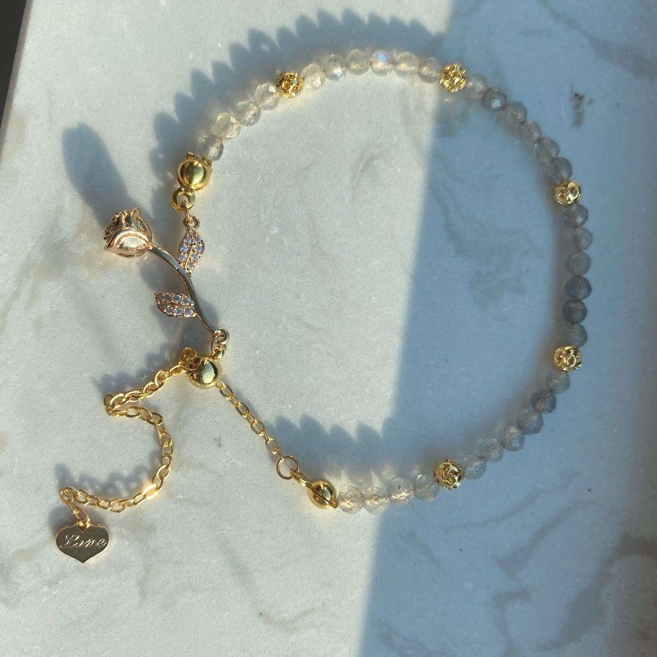 ファッション 高級感溢れる 美感いっぱい ブレスレット アクセサリー<ins-3712>