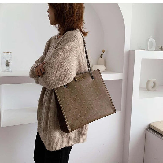 新作トートバッグ レザー ショルダーバッグ     <ins-1402>