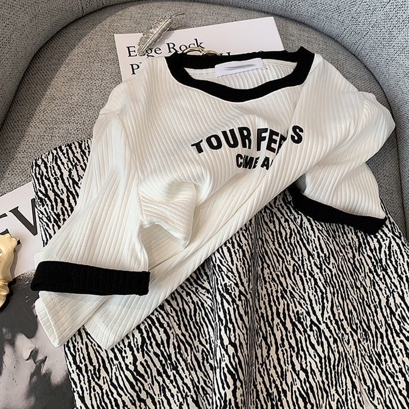 ゆったり感アップ ファッション アルファベット Tシャツ カットソー<ins-3077>