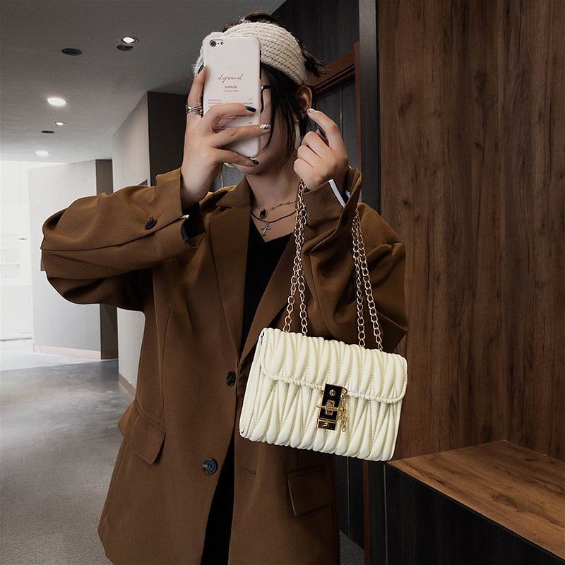オシャレ感たっぷり シンプル メッセンジャーバッグ ショルダーバッグ<ins-3375>