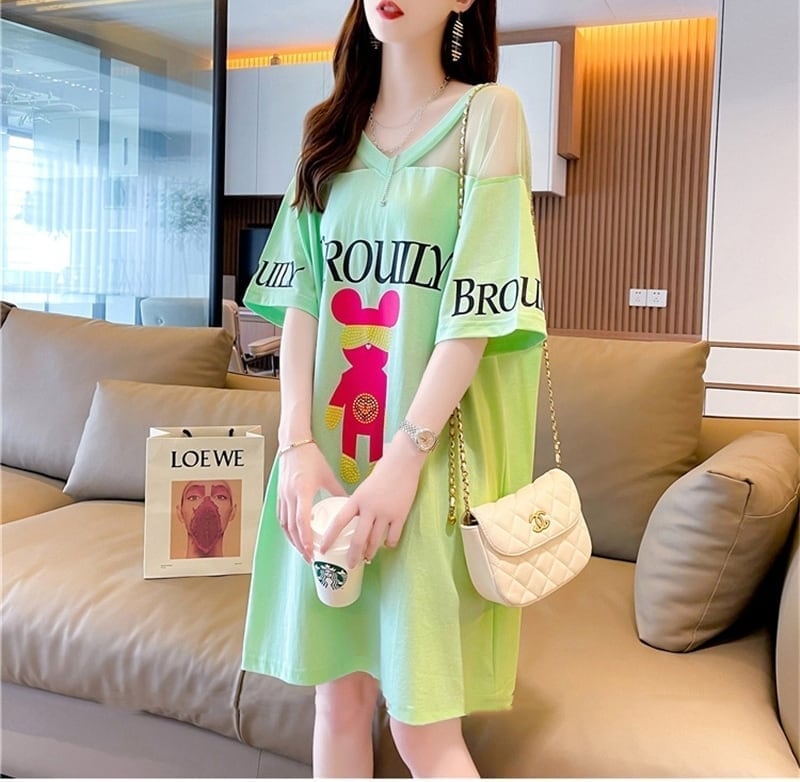 売り切れ必至 セクシー Vネック 切り替え チュール プリントTシャツ ゆったりワンピース <ins-3050>