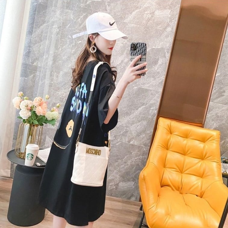 好感度UP カジュアル ゆったりロング丈 切り替え 三色 半袖Tシャツ<ins-8166>