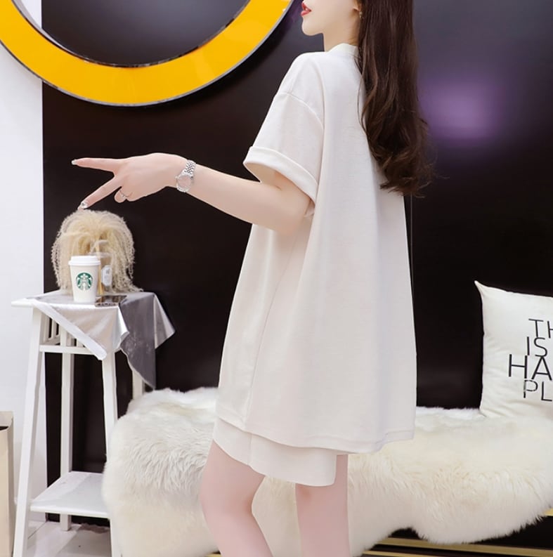 売り切れ必至 清涼感たっぷり シンプル 半袖Tシャツ+パンツ セットアップ<ins-8195>