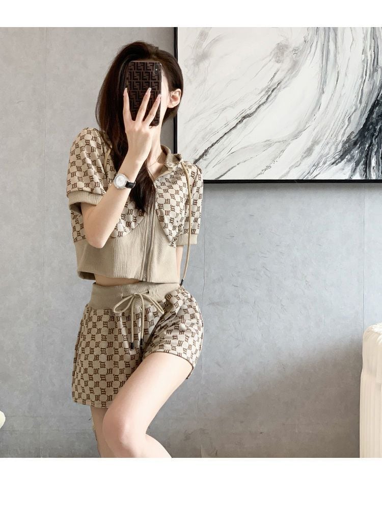 【半額!期間限定!!】超人気 美人度アップ カジュアル 半袖Tシャツⅹパンツセット<ins-8201>