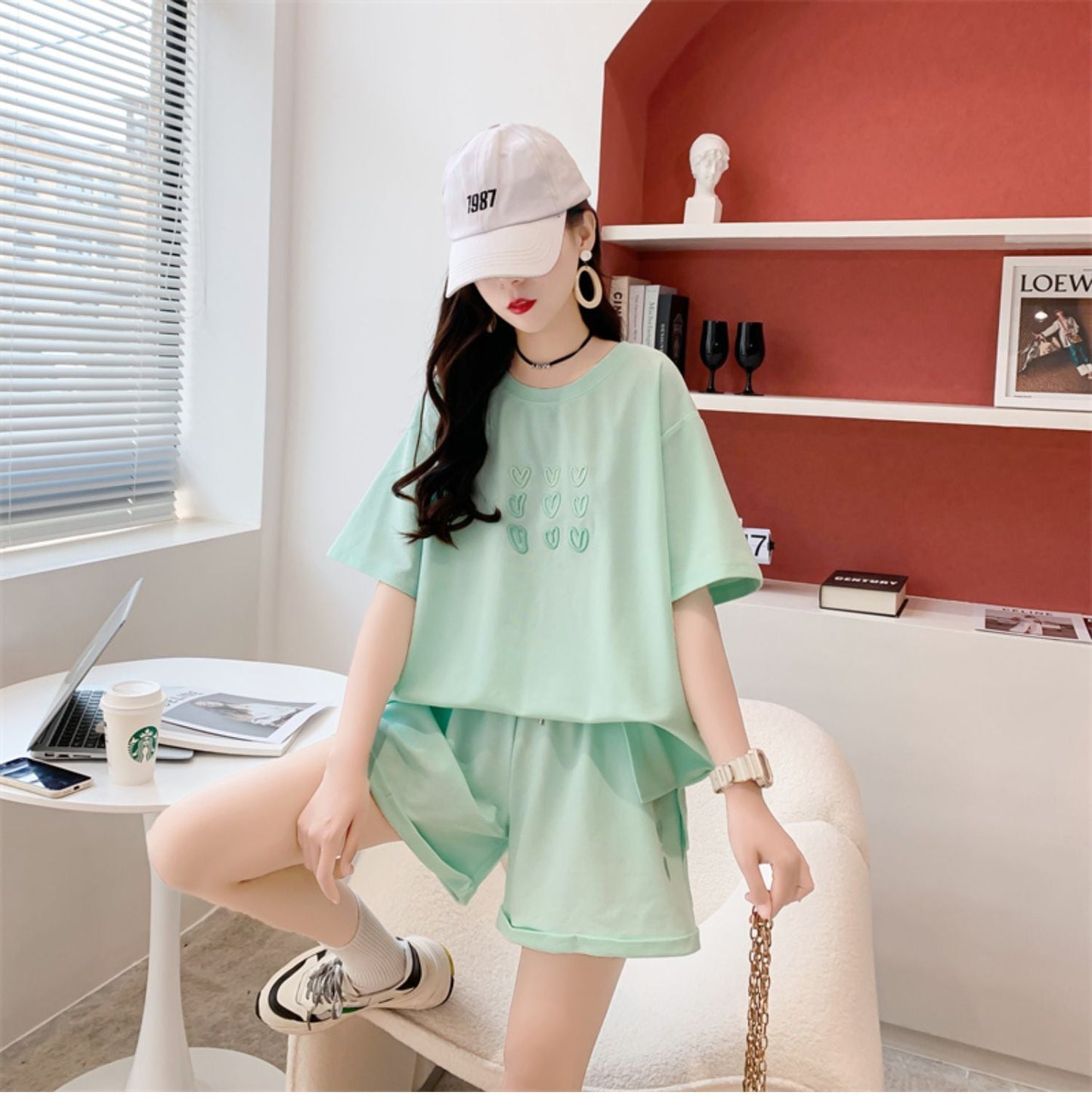 売り切れ必至 上質 カジュアル ルーズ 半袖Tシャツⅹパンツセット全3色 <ins-8234>