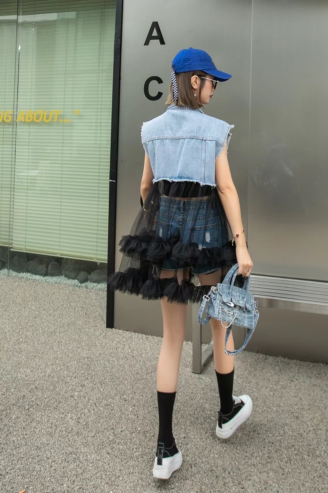 着回し力抜群 個性派 アバンギャルド レイヤード風 切り替え デニムベスト<ins-8158>