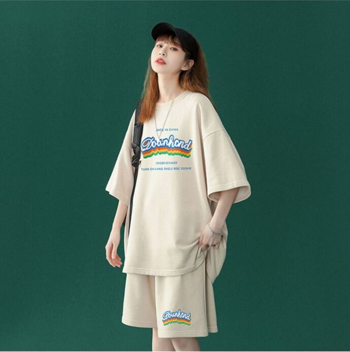 【半額セール】早い者勝ち 半袖Tシャツⅹパンツセット全4色 男女兼用<ins-6553>