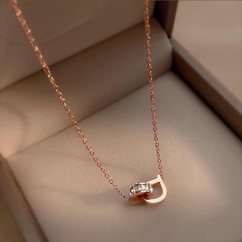 個性的なデザイン スタイリッシュ 一目惚れ ネックレス アクセサリー<ins-3172>