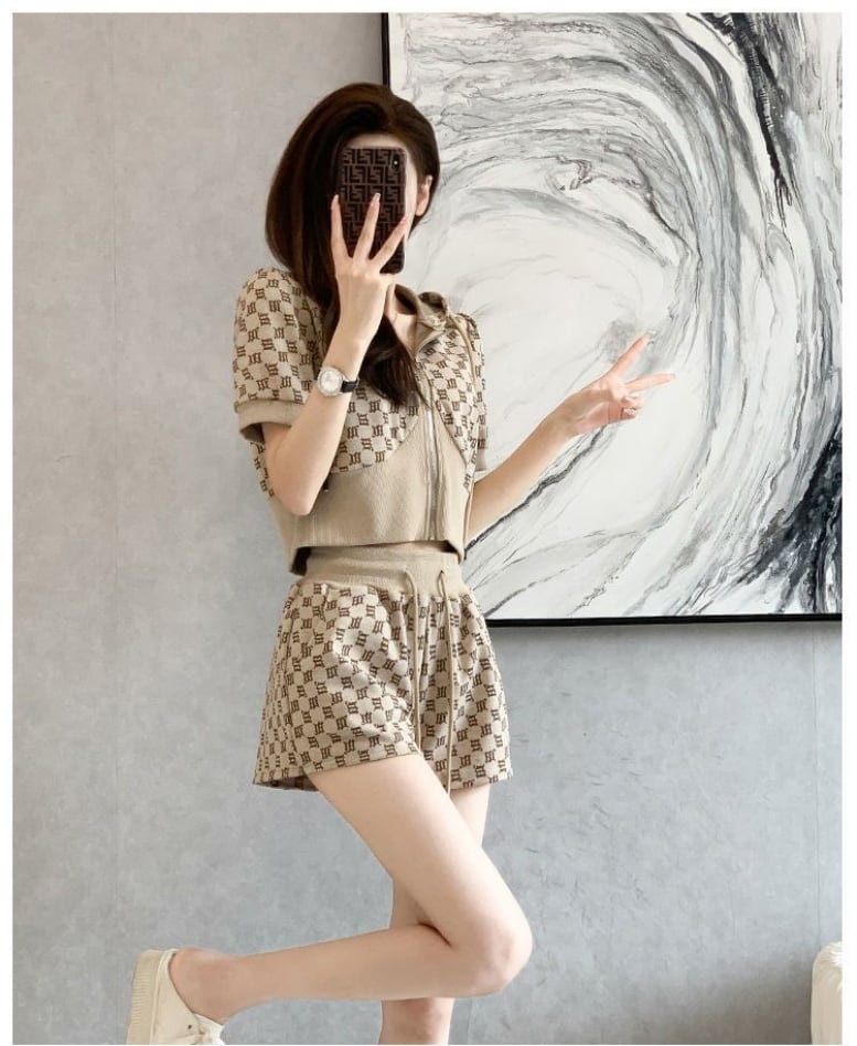 【半額!期間限定!!】超人気 美人度アップ カジュアル 半袖Tシャツⅹパンツセット<ins-8201>