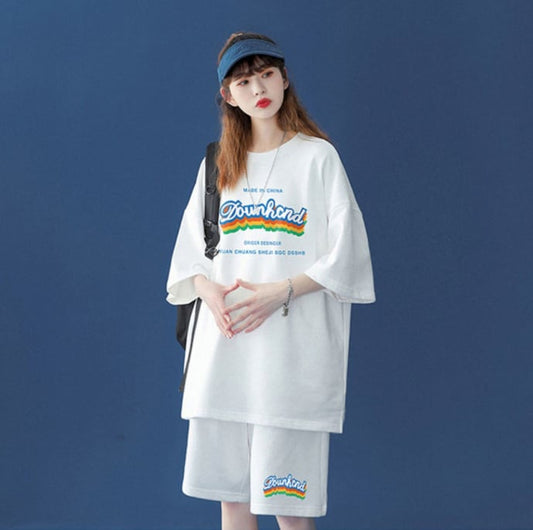 【半額セール】早い者勝ち 半袖Tシャツⅹパンツセット全4色 男女兼用<ins-6553>