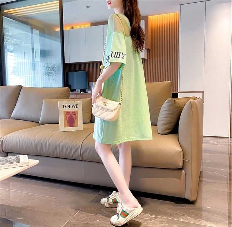 売り切れ必至 セクシー Vネック 切り替え チュール プリントTシャツ ゆったりワンピース <ins-3050>