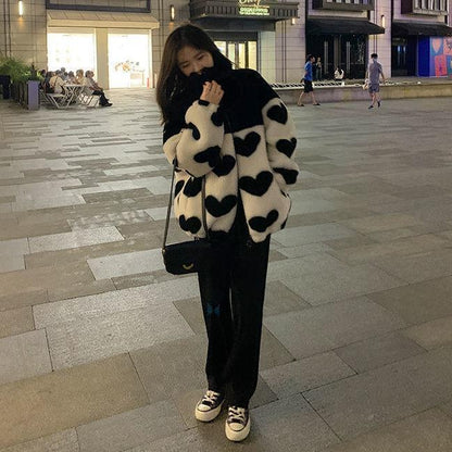 着心地も楽ちん！ スタイルアップ キュート  プラスベルベット フェイクファーコート E-12476