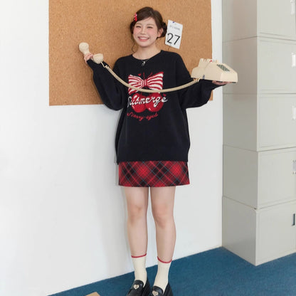 流行新作 美人度アップ 目を奪われる デザイン性抜群 ニットトップスⅹミニスカートセットアップE-9894