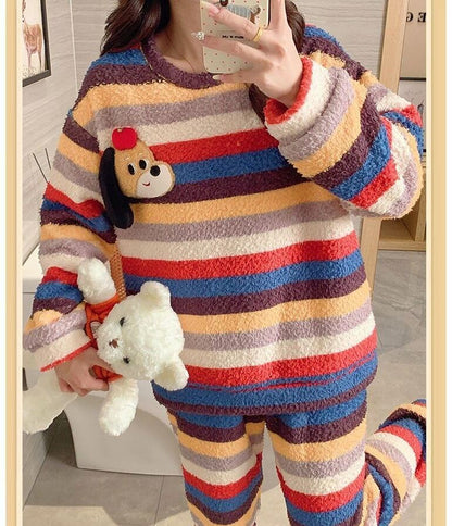 トレンドアイテム 存在感抜群 肌触り抜群 ６種選択 サンゴフリース パジャマ E-12177