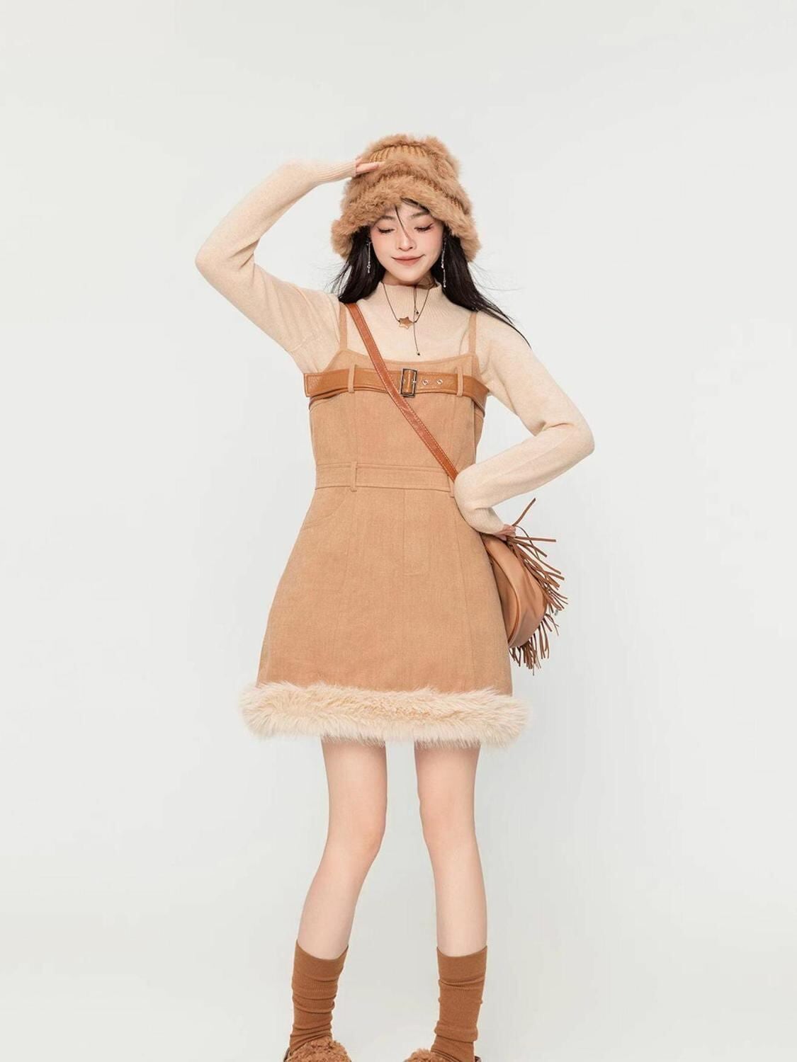 アクティブも綺麗も叶う  求めてたデザイン ぬいぐるみジャケットⅹサスペンダースカートセットE-9915