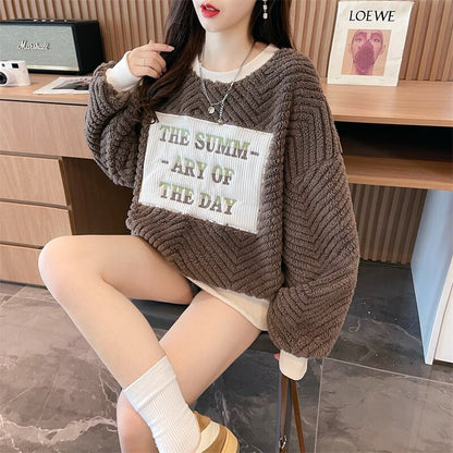 流行新作 美人度アップ 目を奪われる スタイルアップ カジュアル 2色選択 厚手のフリーススウェットシャツE-9822