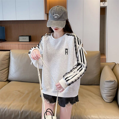 超人気 スウィート ファッション感満々 刺繍 切り替え 3色選択 スウェットE-9294