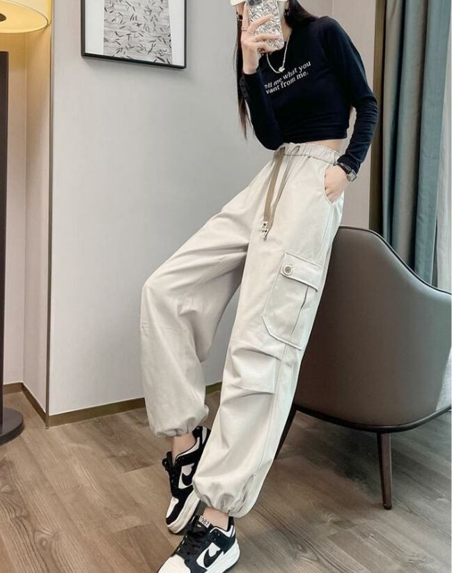 好感度UP プラスベルベット 柔らかな肌触りで着心地も楽ちん！ 5色選択 ルーズストレートカジュアルパンツ E-6825