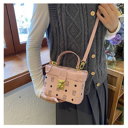 都市ファッショ デザイン オシャレ 高見えデザイン 4色選択可 ショルダーバッグ メッセンジャーバッグE-9899