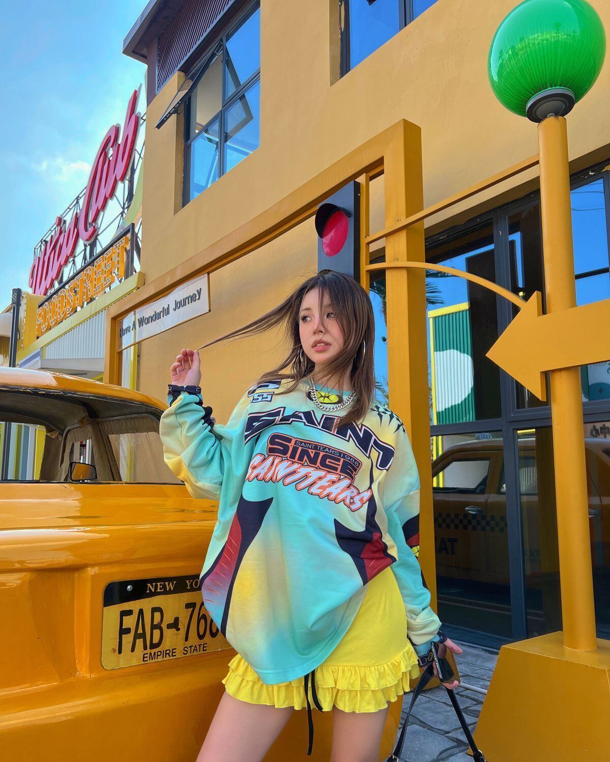 存在感抜群 個性的なデザイン トレンドアイテム カジュアル 全2色 パーカーE-9621