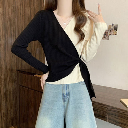 都市ファッショ デザイン オシャレ 個性的なデザイン 切り替え 2色選択 ニットトップスE-9574