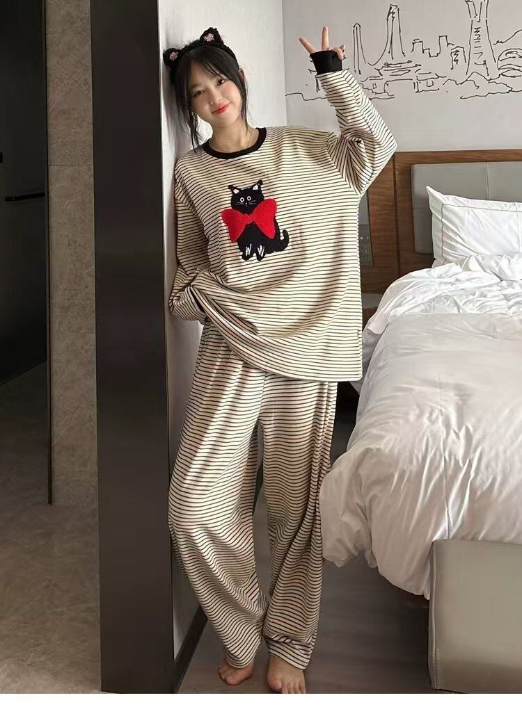 柔らかくて優しい印象 2種選択 着心地良い トップス+パンツセット パジャマE-10906