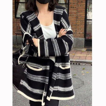 売り切れ必至 ストライプ柄 韓国風ファッション ニットカーディガンE-9376
