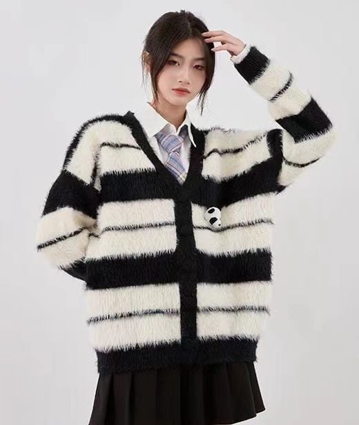 着回し力抜群 高見えデザイン 快適トップス ストライプ柄 3色選択 ニットトップスE-9719