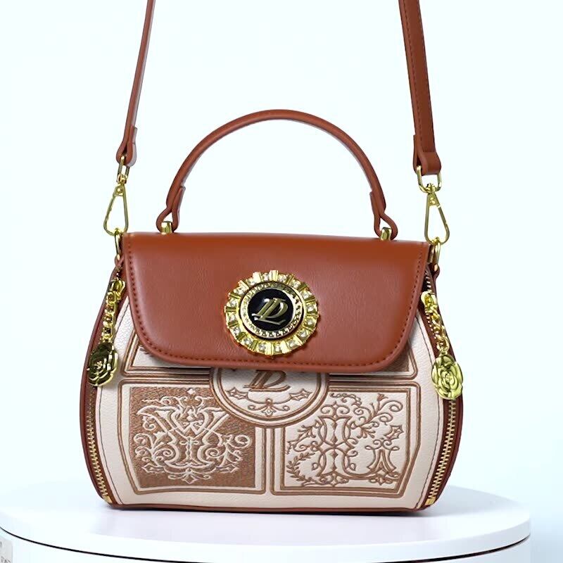 売り切れ必至 ショルダーバッグ 2色選択可 メッセンジャーバッグE-10075