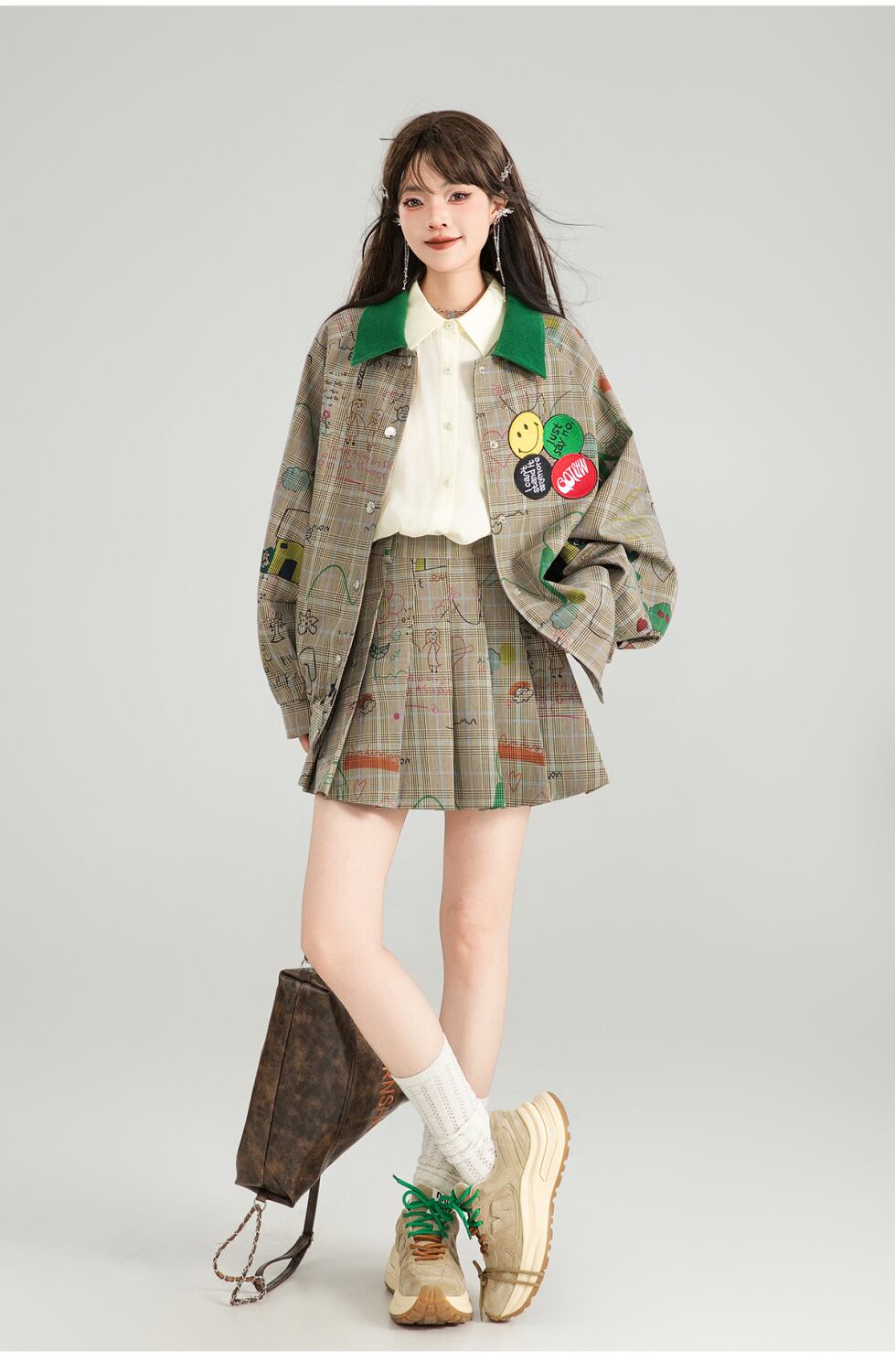 売り切れ必至 ジャージ+ カジュアル 短いスカート セットアップ E-10776