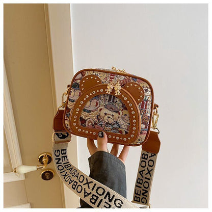 新商品 存在感のある 人気上昇中 キュート ファッション 3色選択可 ベアパターンショルダーバッグE-9860