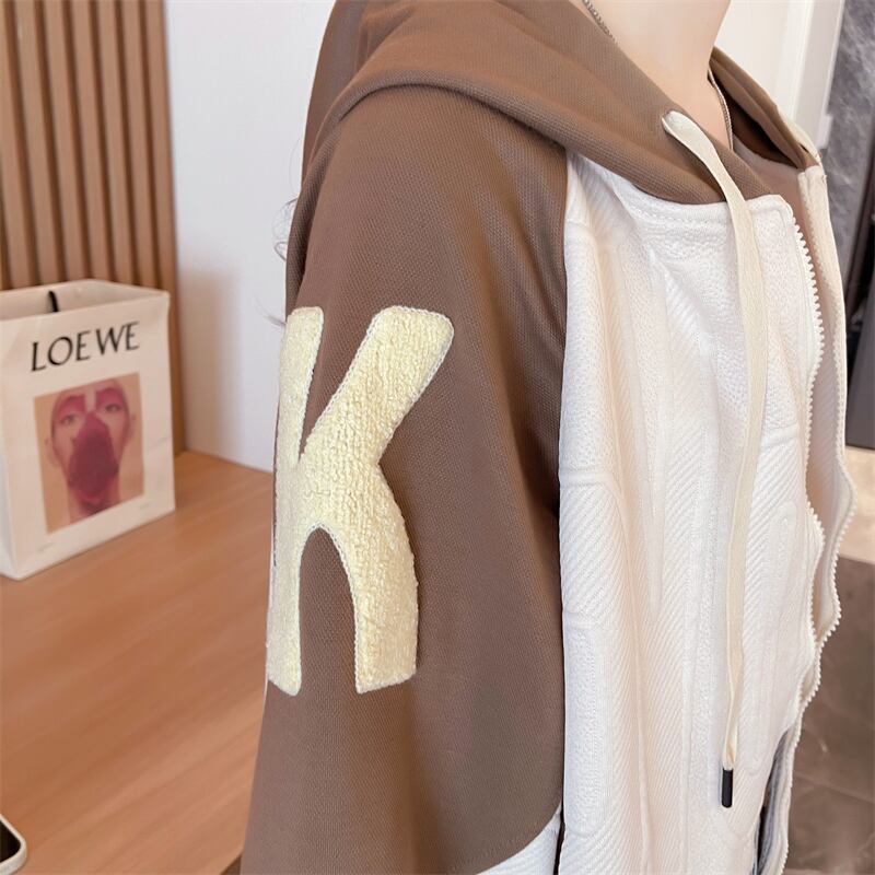 今季マストバイ トレンドアイテム 存在感抜群 アバンギャルド 切り替え 2色選択 パーカー トレーナー レディース フード付き カーディガン E-9551