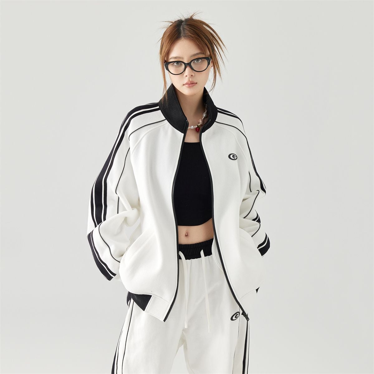 超人気商品 カジュアル 上下セット  ペアコーデ スポーツウェア 3色展開 ジャージ E-12630