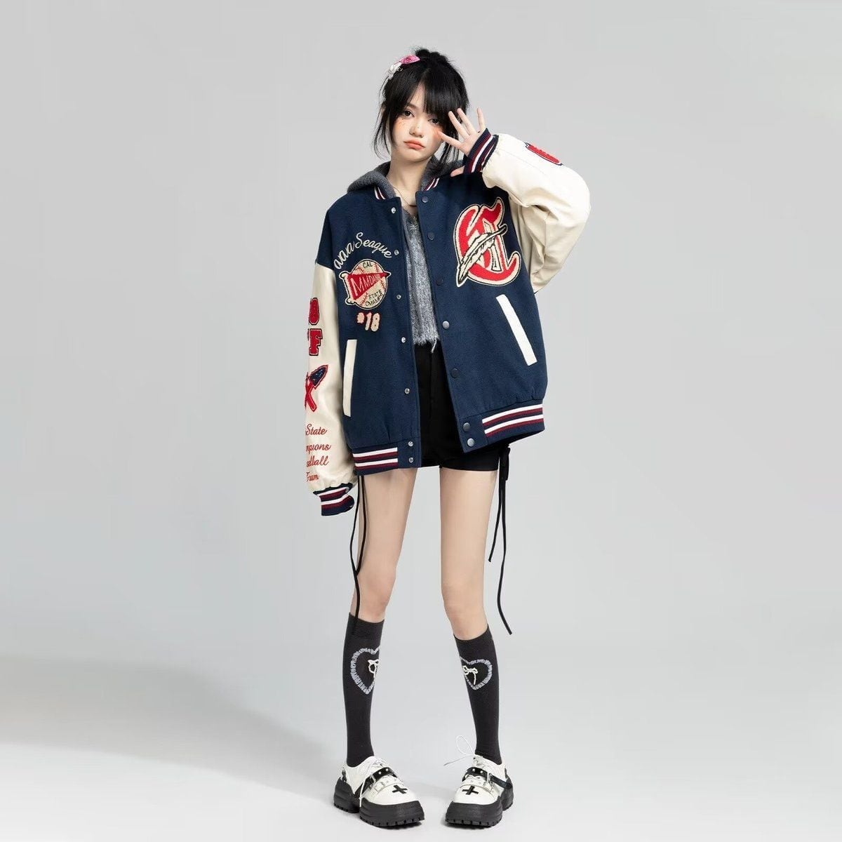 絶対欲しい 求めてたデザイン ファッション 刺繍 上質ダウンジャケット 男女兼用 E-9356