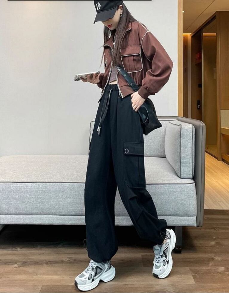 好感度UP プラスベルベット 柔らかな肌触りで着心地も楽ちん！ 5色選択 ルーズストレートカジュアルパンツ E-6825