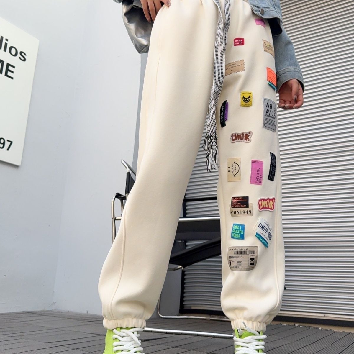 着?せロゴ裏起毛ジョガーパンツ4色あり   E-4449