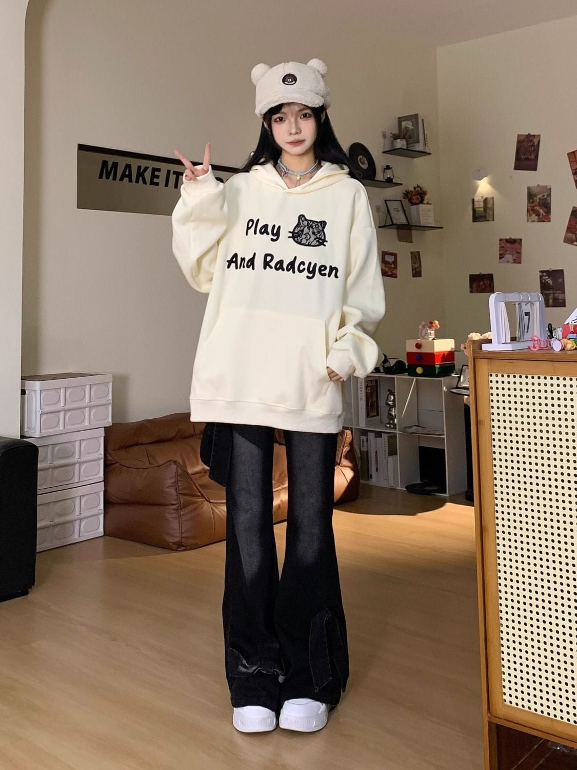 人気上昇中 大人可愛い 個性的なデザイン カジュアル 肌触り抜群 男女兼用 パーカーE-9801