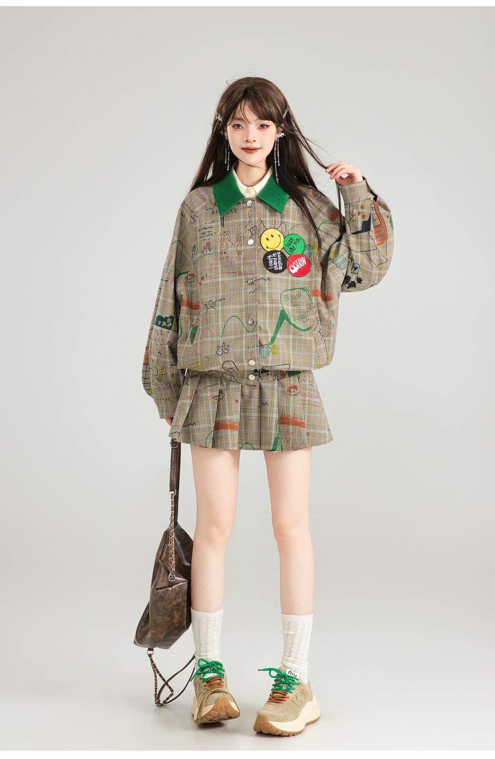 売り切れ必至 ジャージ+ カジュアル 短いスカート セットアップ E-10776