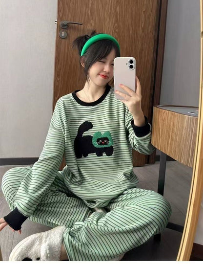 柔らかくて優しい印象 2種選択 着心地良い トップス+パンツセット パジャマE-10906