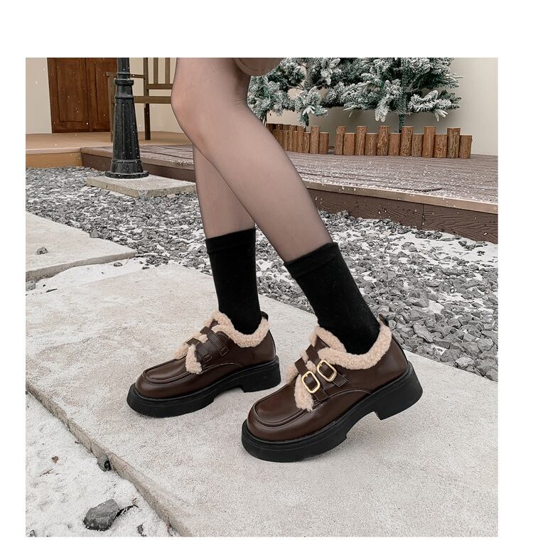 好感度満載 美感いっぱい 太ヒール スクエアトゥ ベルベット ローファー 革靴 2色選択可 シューズE-10551